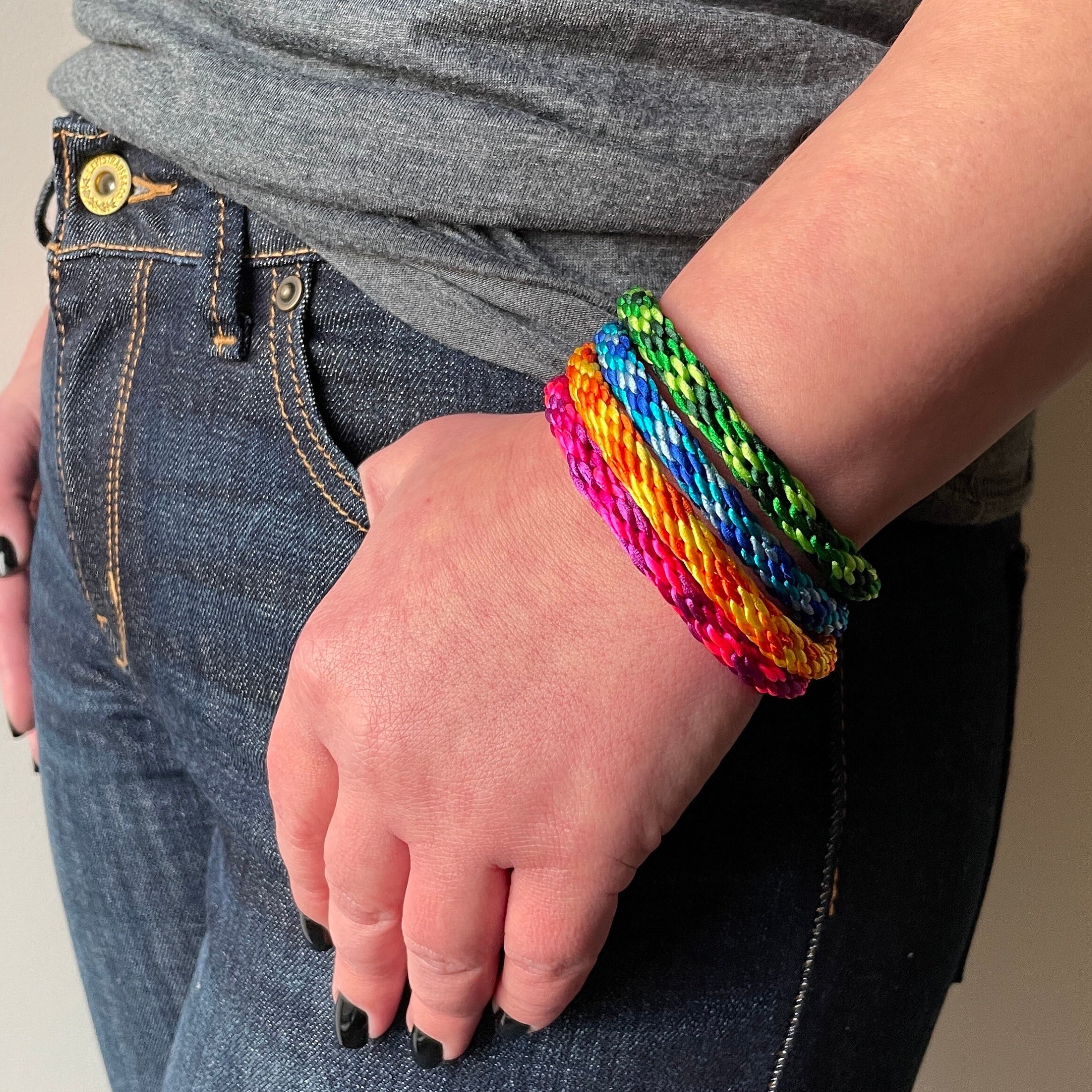 Handmade Kumihimo Green 'Foliage' Silky Bracelet