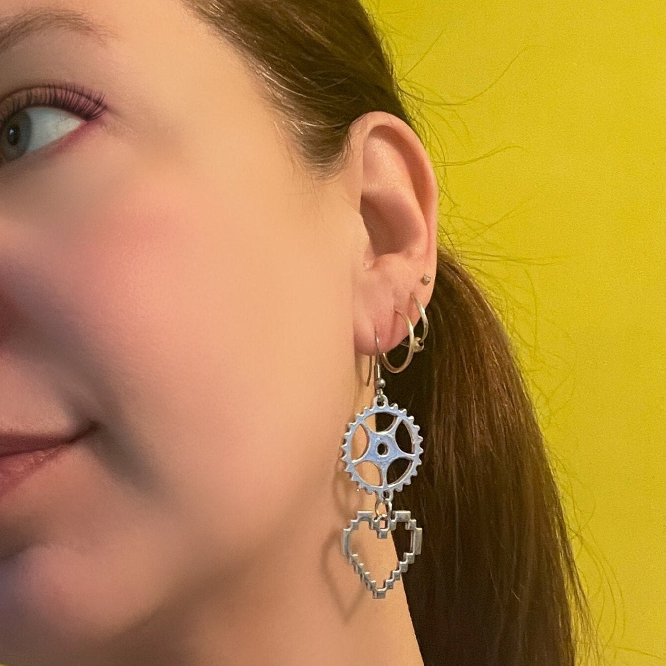 Engineering Cog and Heart Earrings. Steampunk Silver Dangle Statement Earrings