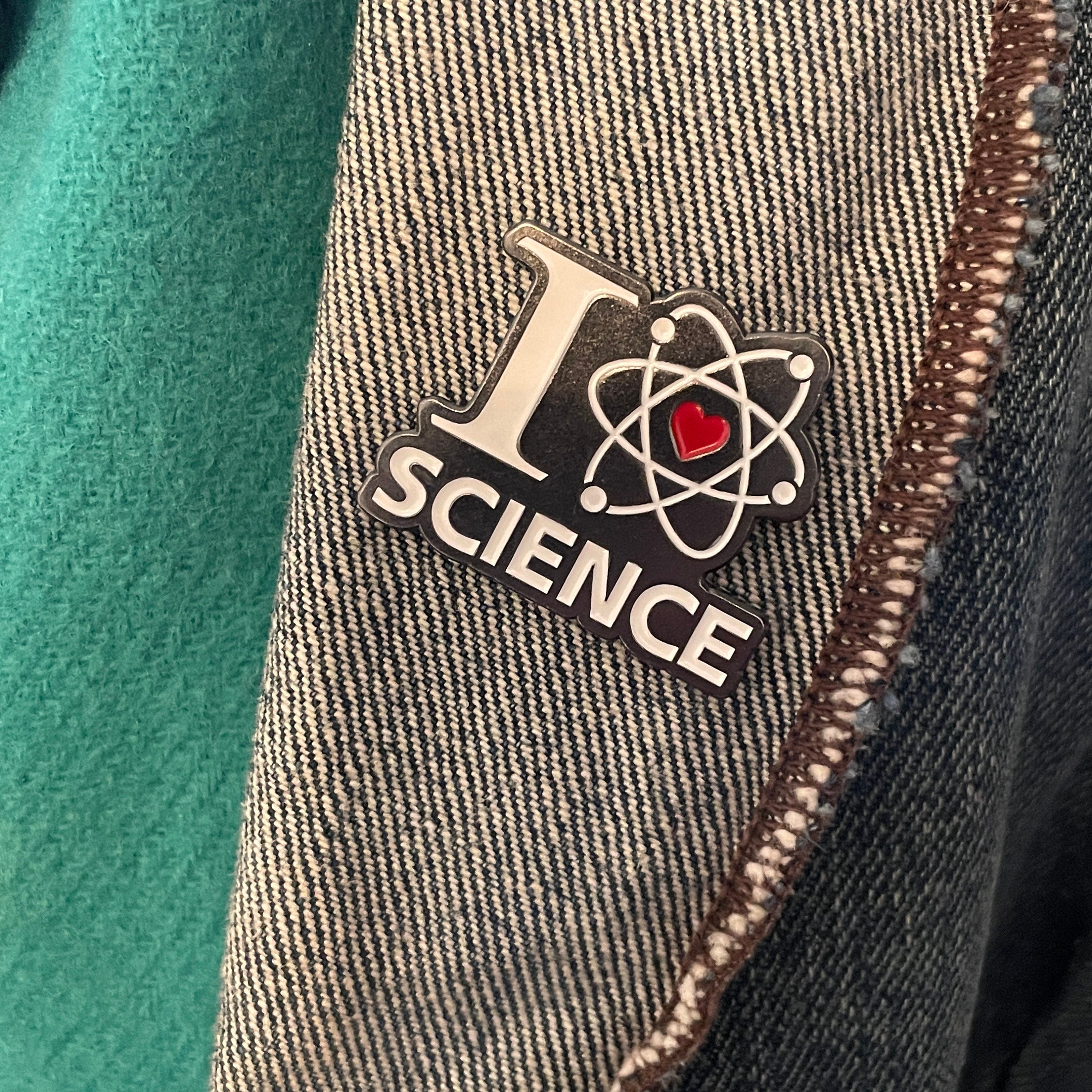 I Heart Science Enamel Pin Badge