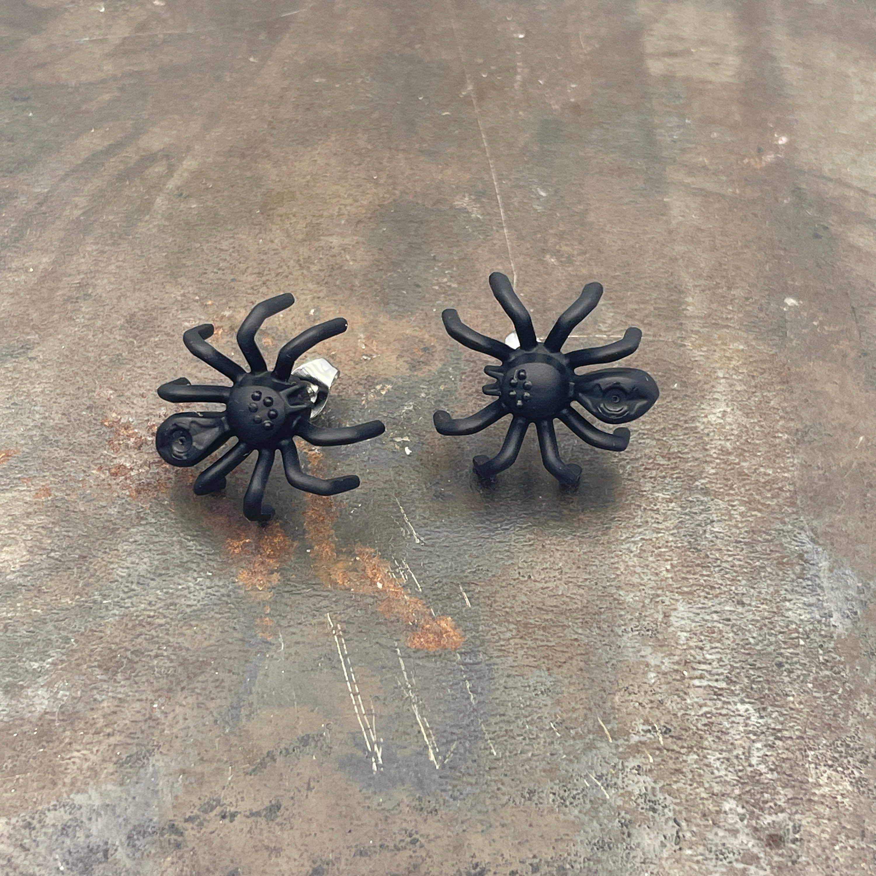 Spooky Spider Stud Earrings made with upcycled LEGO®