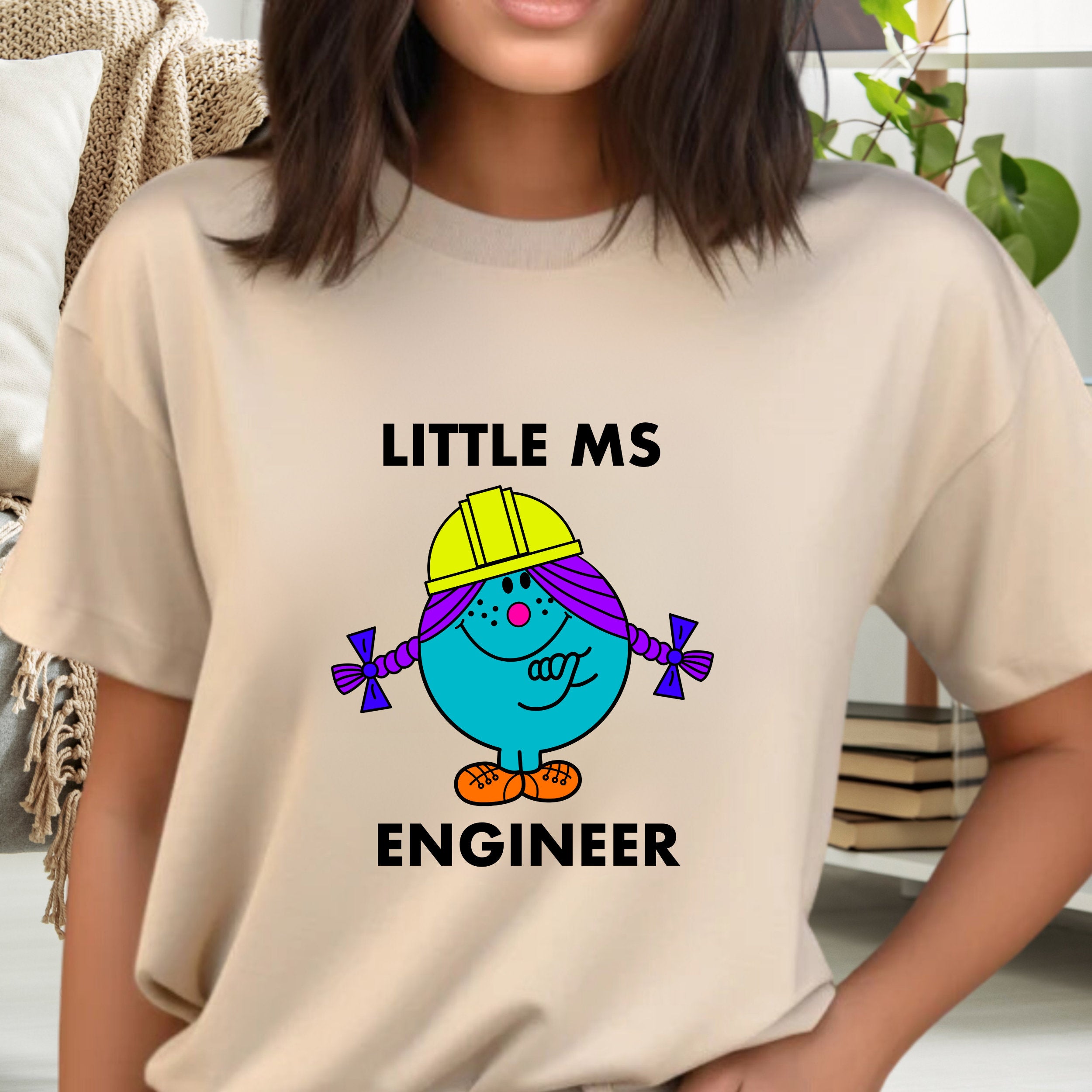 Ms Engineer T-shirt. Relaxed fit Women in Engineering Top