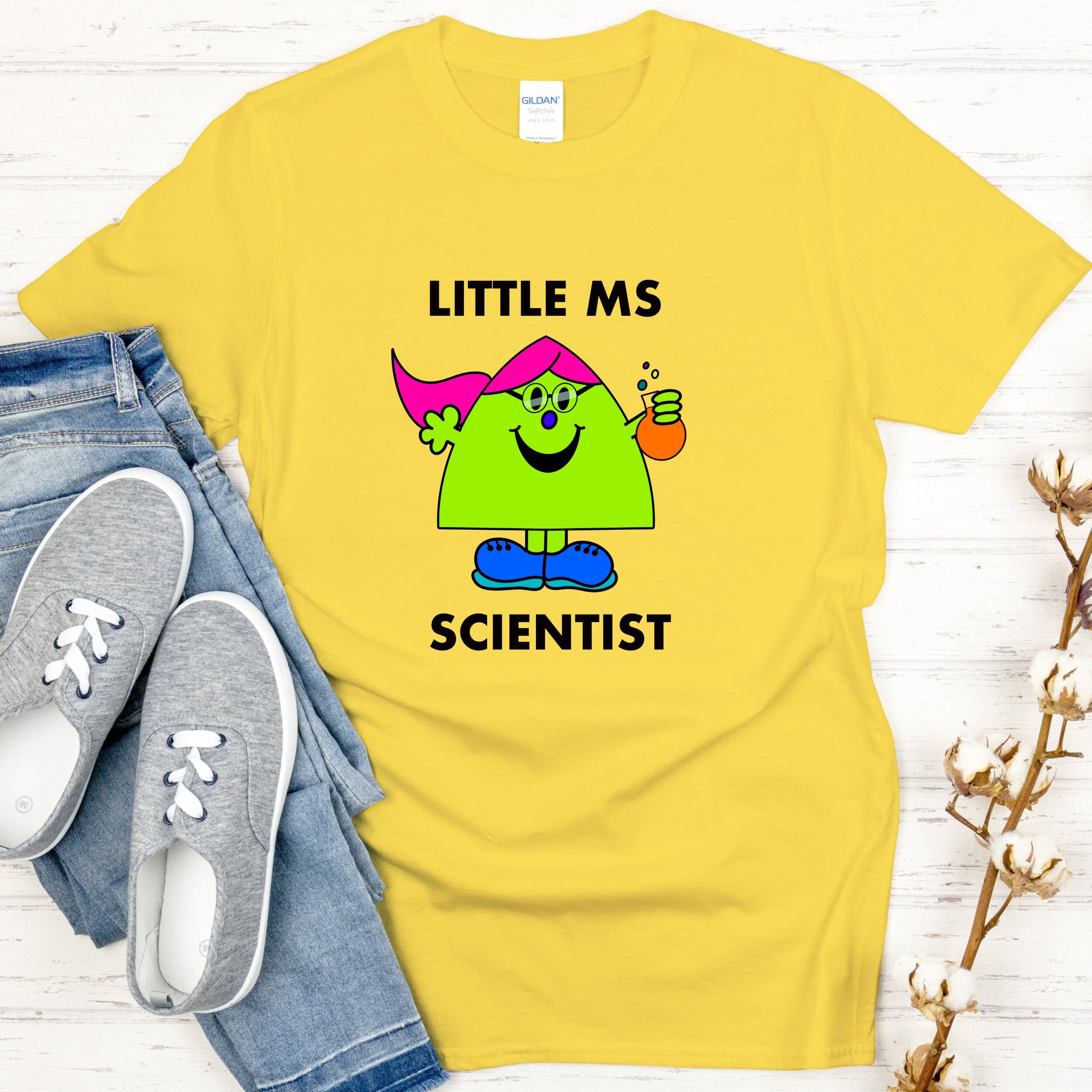 Ms Scientist T-shirt. Relaxed fit Women in Science Top